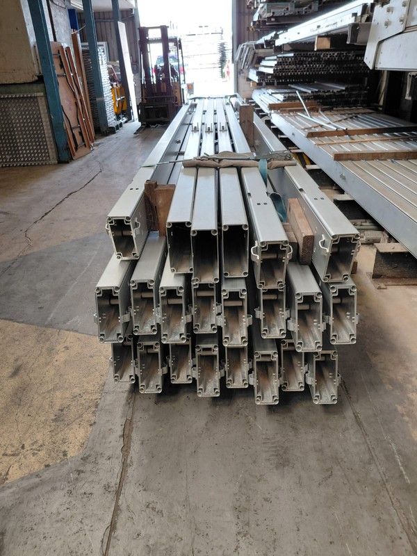 Roof beams 20m