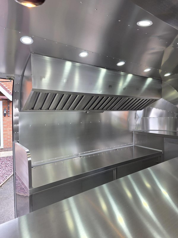 Catering trailer with cooker hood