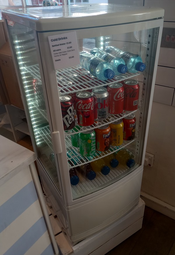 Polar Drinks Fridge For Sale