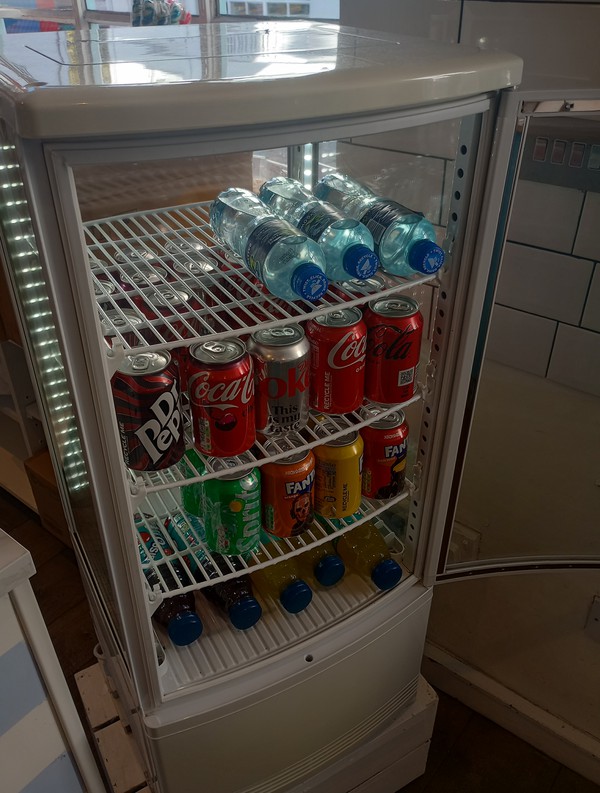 Second Hand Polar Drinks Fridge