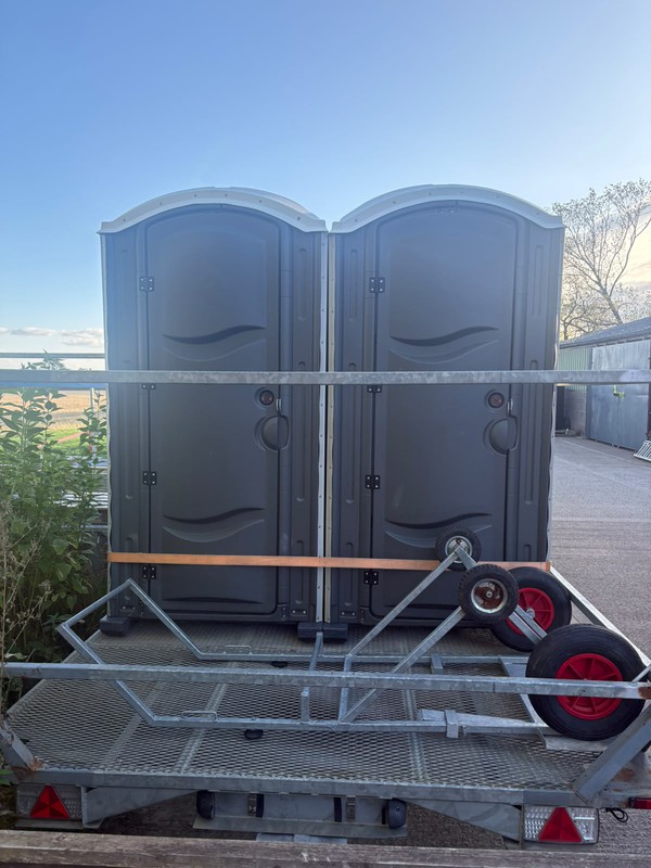 12 Bay Toilet Trailer for sale 12 Bay Toilet Trailer for sale