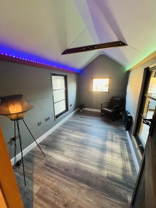 Bespoke Shepherd's Hut Studio Pod