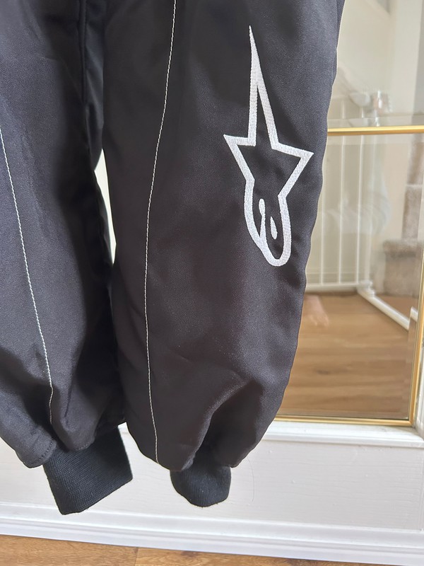 KMX‑9 legs