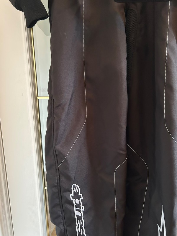 Used Alpinestars KMX‑9 V3 kart suit