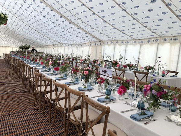 New 200x Cross Back Banquet Chairs