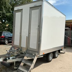 4 Bay Mobile Toilet Unit For Sale