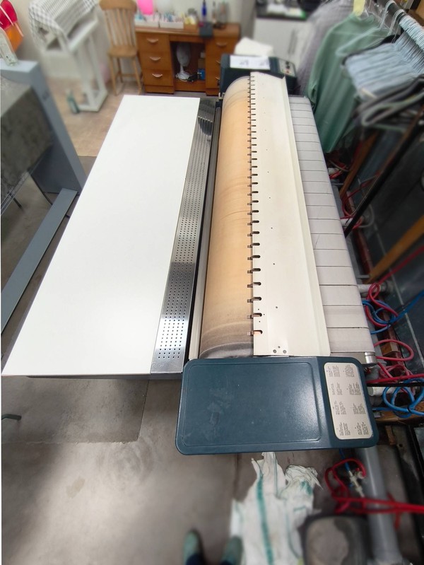 Used Flat rotary ironer HM38-205 Used Flat rotary ironer HM38-205