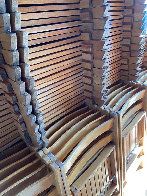 Second Hand 150x Folding Wooden Chairs Second Hand 150x Folding Wooden Chairs