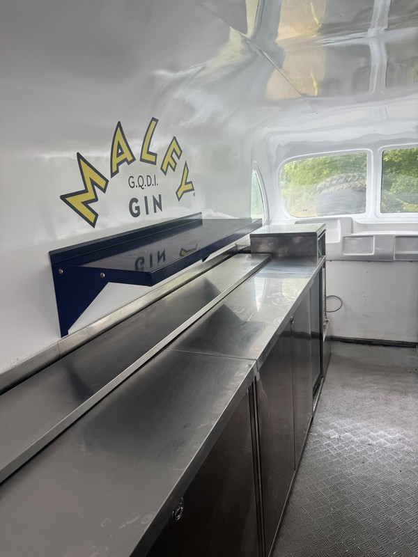 Second Hand Used Malfy Gin Mobile/Static Bar Second Hand Used Malfy Gin Mobile/Static Bar