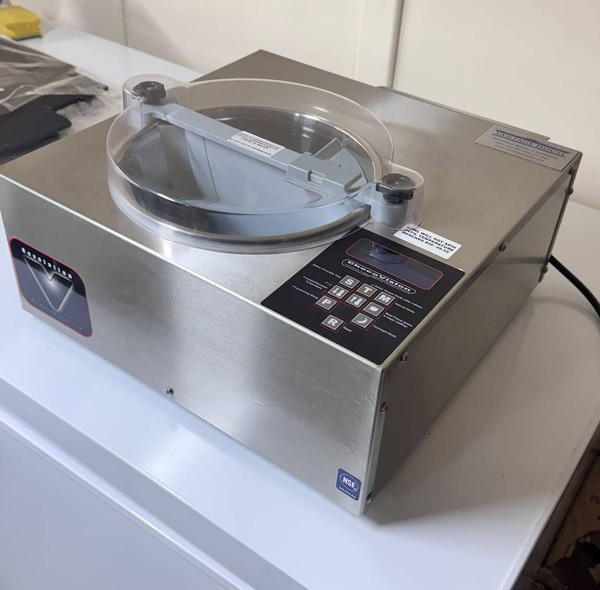 Revolution V-E 4kg Tempering Machine