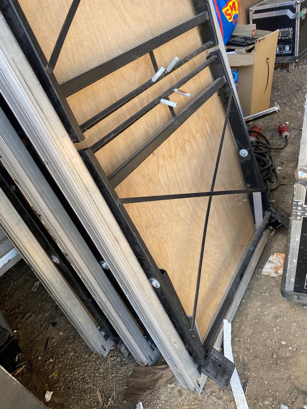 Folding Staging