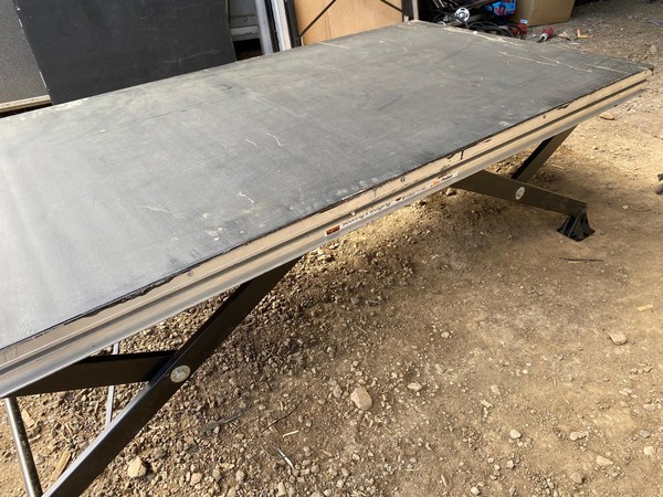Adjustable Stage