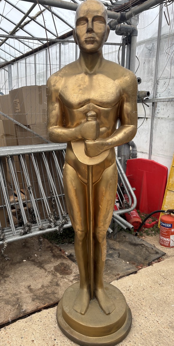 6ft Fibre Glass Gold Oscar Statue For Sale 6ft Fibre Glass Gold Oscar Statue For Sale