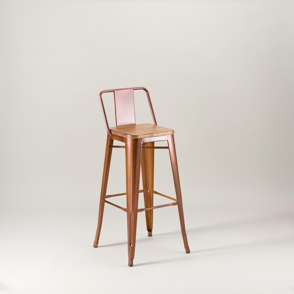 Brand New High Stools WIth Table Brand New High Stools WIth Table