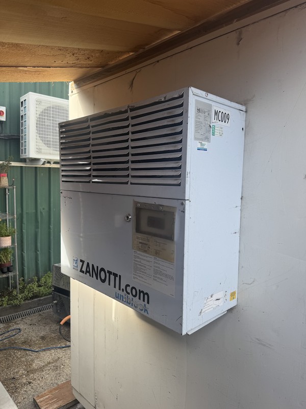 Commercial Walk in Chiller