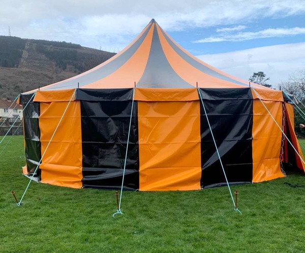 Top cat big tops custom made the tent