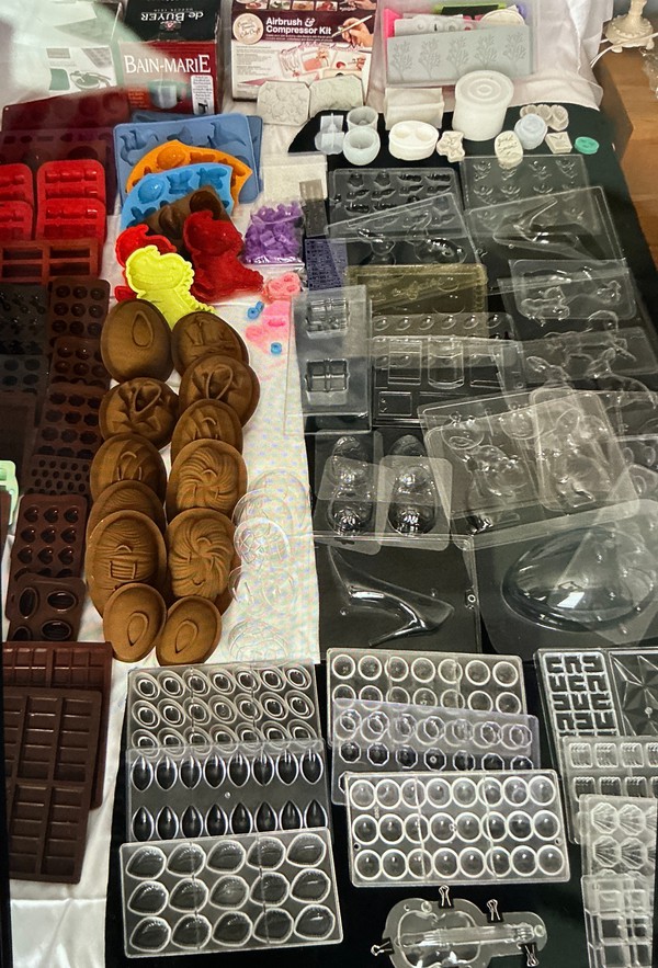 Chocolate Moulds And Wrapping For Sale Chocolate Moulds And Wrapping For Sale