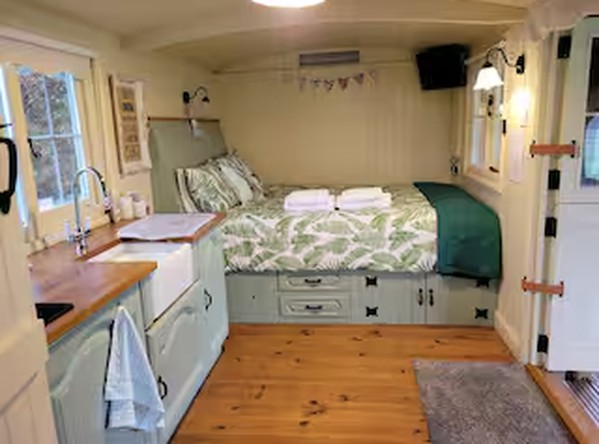 Second Hand Fully Equipped Shepherds Hut Second Hand Fully Equipped Shepherds Hut
