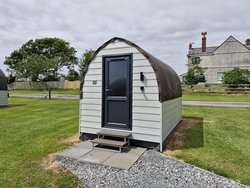 Second Hand Used Bijou Glamping Pod For Sale