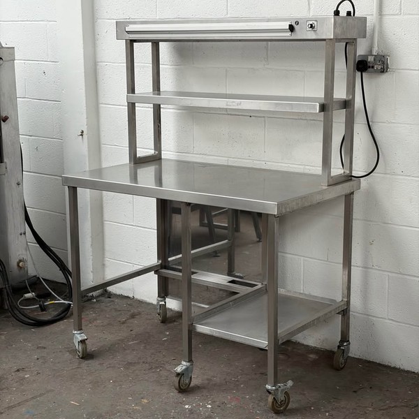 120cm Table with 2 Tier Heated Gantry