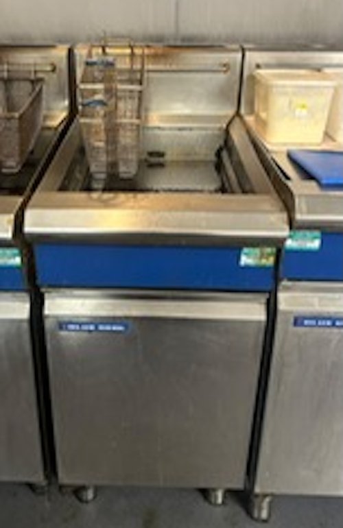 Blue Seal GT45 Fryer