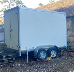 10ft x 6ft twin axel refrigerated trailer