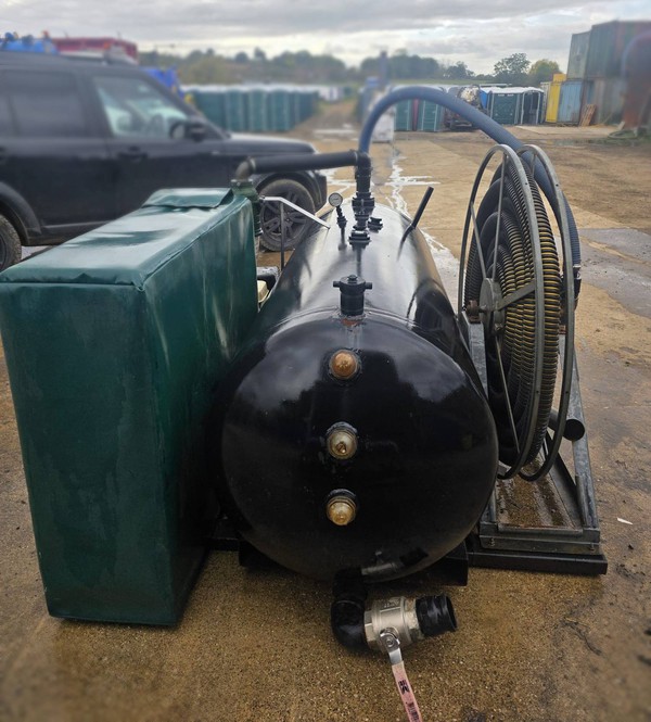 Vacuum Tank 800Lt / 400Lt Vacuum Tank 800Lt / 400Lt