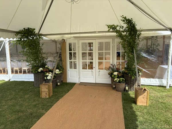 Traditional Marquee