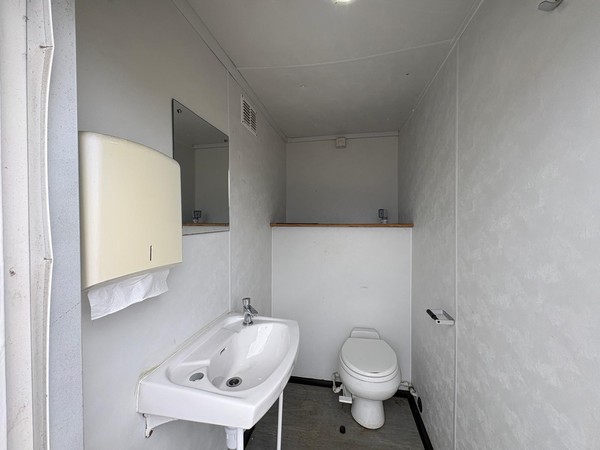 Second Hand Used 25ft x 9ft Welfare Cabin Second Hand Used 25ft x 9ft Welfare Cabin