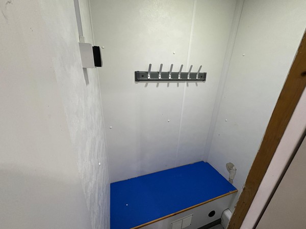 Used 25ft x 9ft Welfare Cabin Used 25ft x 9ft Welfare Cabin