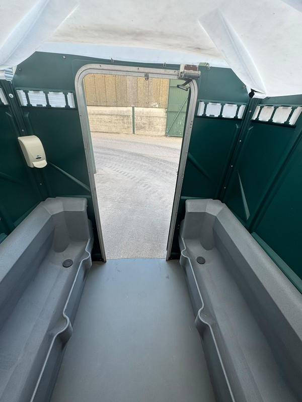 Ex hire urinal unit for sale