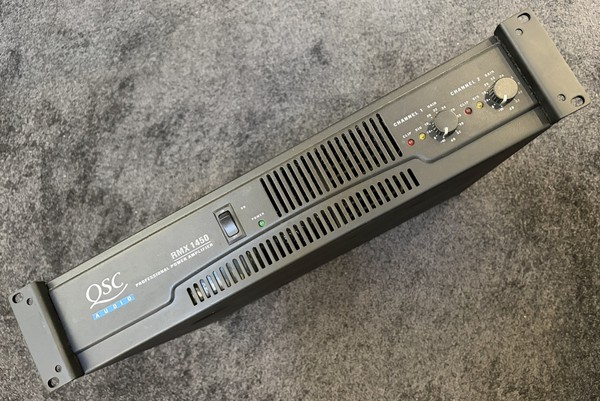 QSC Audio Power Amplifier QSC Audio Power Amplifier