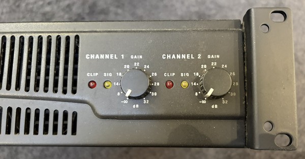 Used QSC Audio Power Amplifier Used QSC Audio Power Amplifier