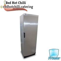 Single door upright freezer