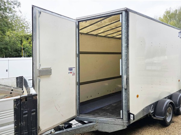 Ifor Williams BV106G Twin Axle Box Van Trailer with front door Ifor Williams BV106G Twin Axle Box Van Trailer with front door