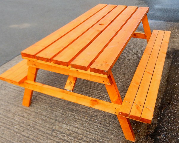 Large Picnic Benches (seat 6) Large Picnic Benches (seat 6)