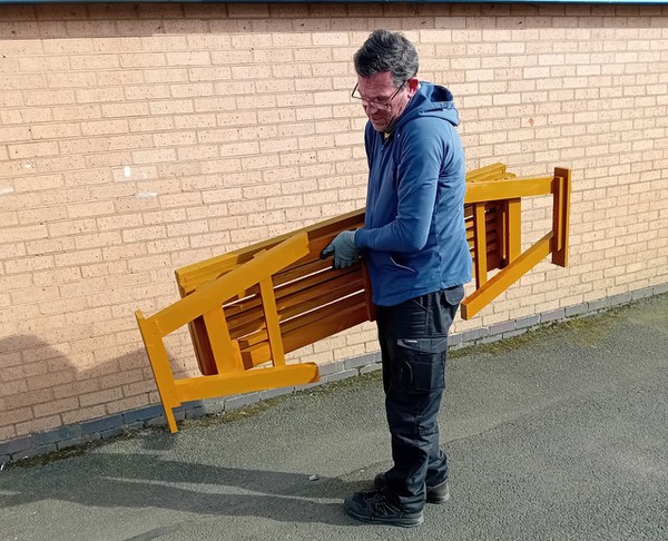 Folding bench