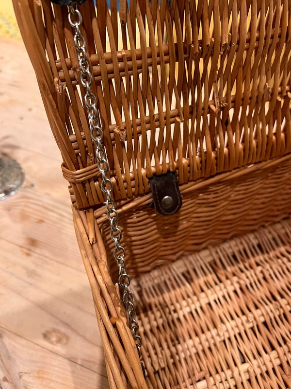 Hampers for sale
