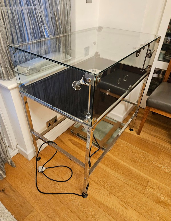 Second Hand Waist High Jewellery Cabinet