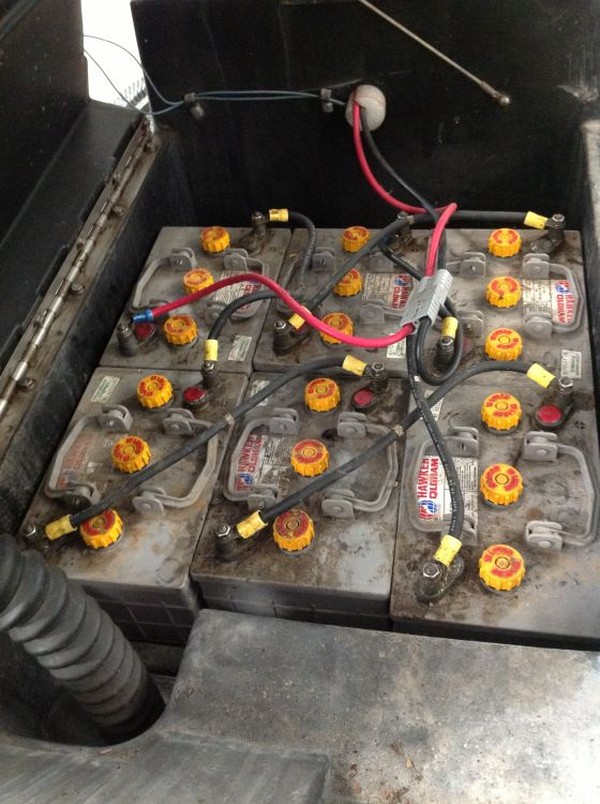 Used Wrangler 33 Rotary Scrubber Dryer for sale Used Wrangler 33 Rotary Scrubber Dryer for sale
