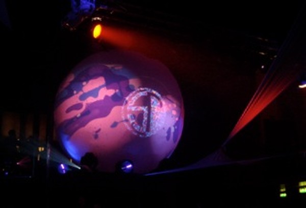 inflatable sphere