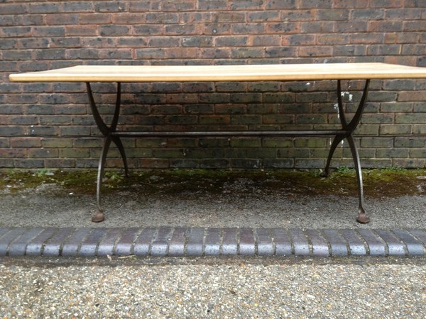 Wooden table with detachable legs