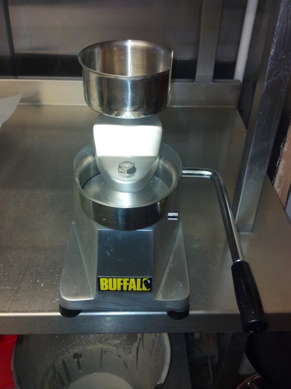 Buffalo Burger press pattie maker