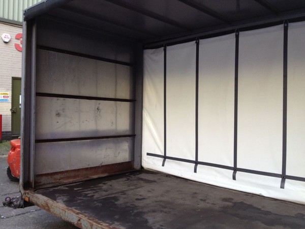 Woodford curtainside trailer