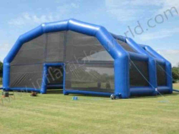 Inflatable paint ball arena