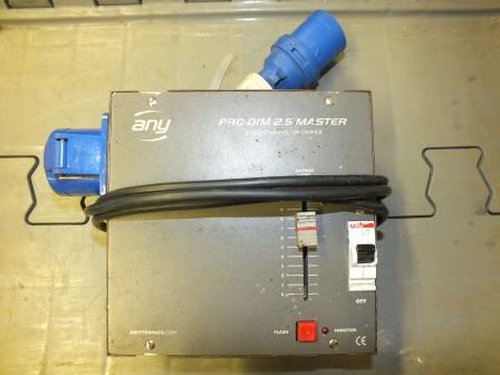 Pro-Dim Dimmers 16amp in & out