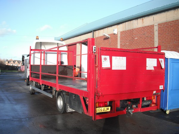 Used Man 7.5ton Truck Caged sides c/w 500kg Tail lift