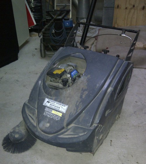 Floor Master SW70P,Yard Store Floor Sweeper