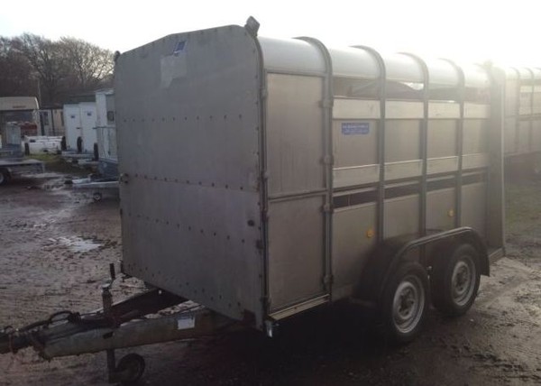 Ifor Williams 10ft livestock trailer