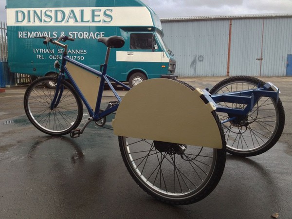 mobile tricycle vending cart